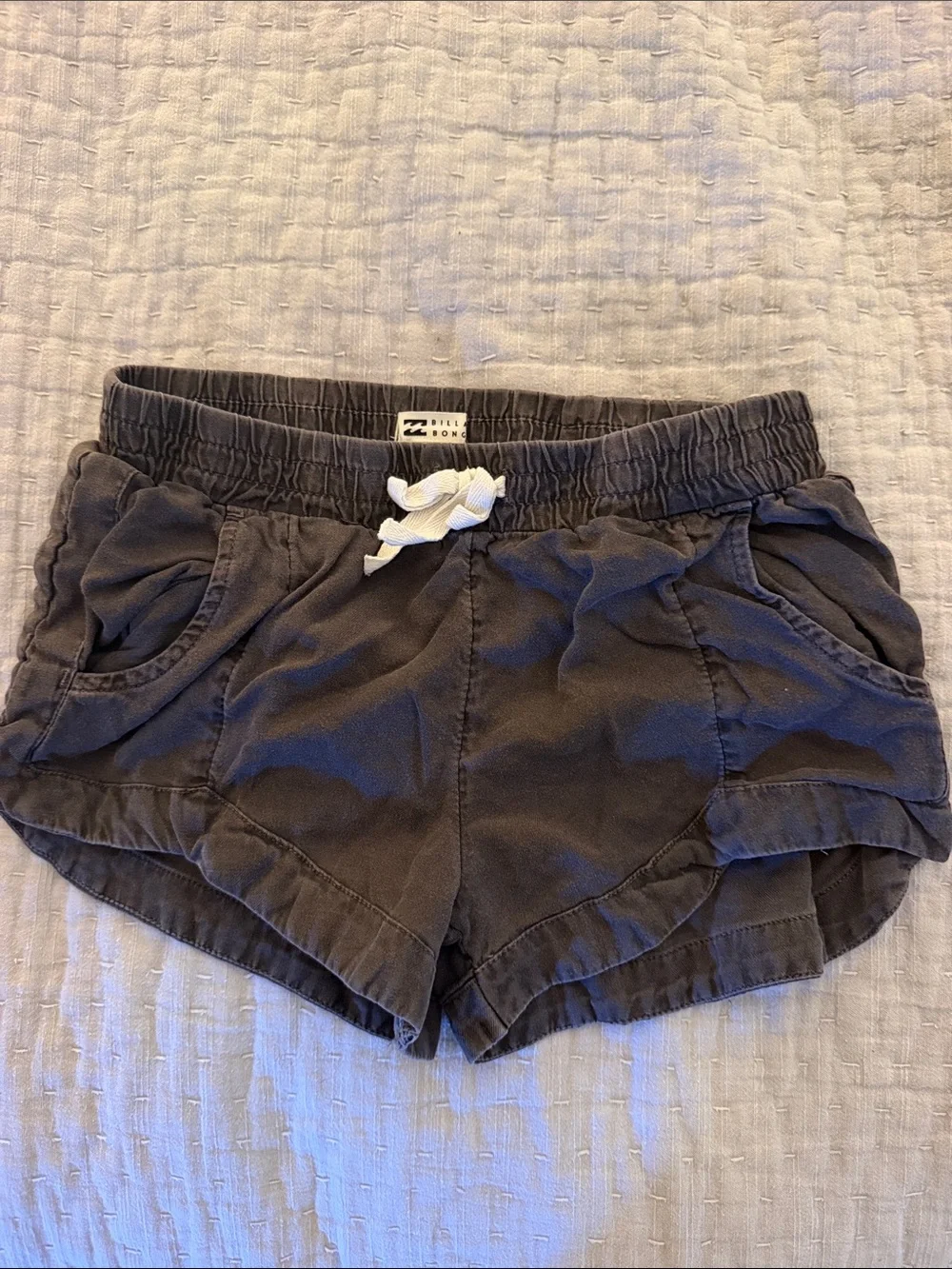 Billabong Charcoal Gray Elastic Waist Casual Shorts with White Drawstring
